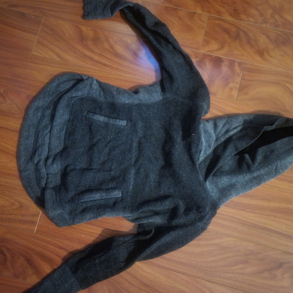 Alo hoodie